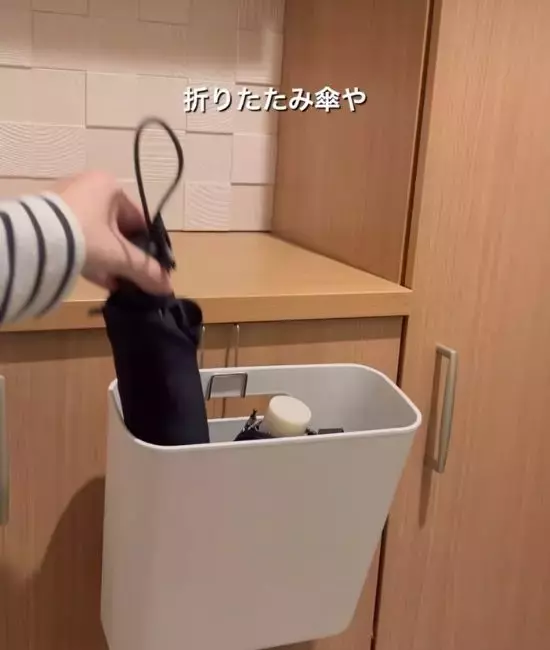 吊るす収納ってこんなに便利！　『無印良品』の収納ケースに「何個も買いたい」