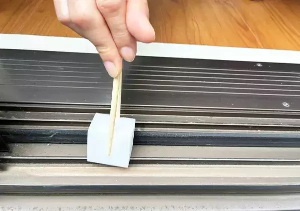 大量に余っている割り箸　生活で役立つ活用法に「めっちゃ便利」【活用術2選】