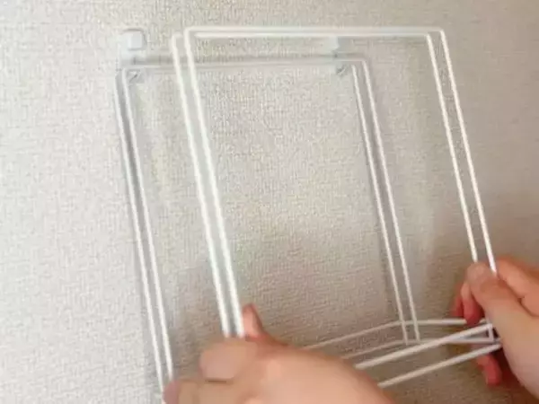 ワイヤーふきんかけを収納に使うと？　ライフハックに「試します」「真似したい」