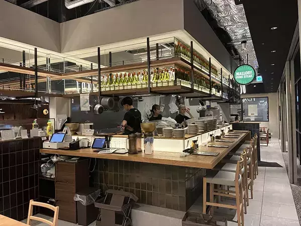 時間内に完食すれば1万円ゲット！？　夢の『超特大ステーキ』に挑んだ結果…