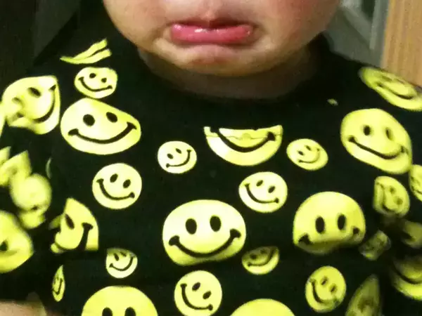 母の手荒れを見た3歳児　ひと言に「笑ってしまった」「カサカサも悪くない」