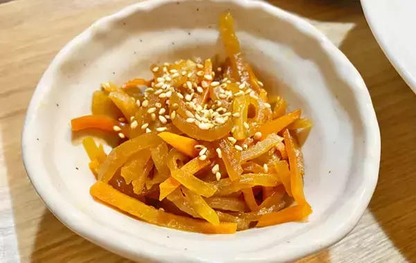 ゴボウは使わない！新感覚の『きんぴら』に「ご飯のお供にぴったり」【作り置きレシピ】