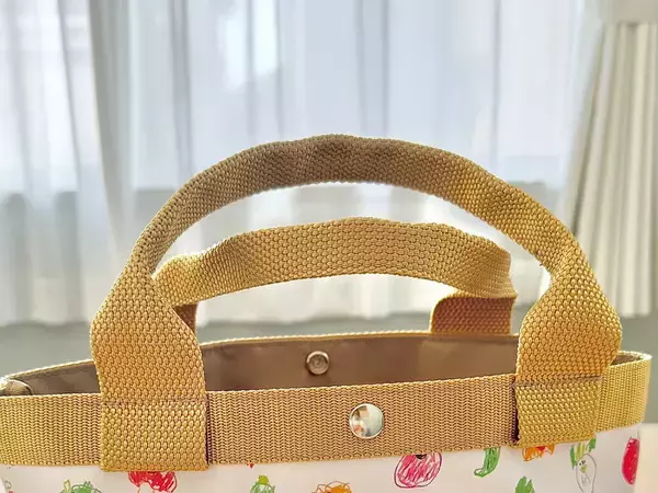 ５歳児が描いた『野菜の絵』　あまりにかわいいのでバッグにすると？