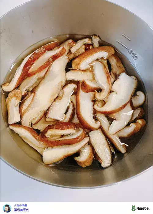 干しシイタケの使い道に「なるほど！」　渡辺美奈代・工藤静香のレシピがおいしそう