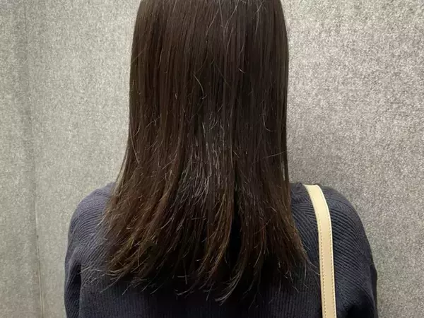 エレベーターで他人と2人きり　とっさの視線で診断する『人付き合いの癖』診断