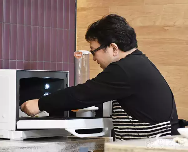 餅が化けた！　切ったらレンチンするだけで？天野ひろゆきの餅レシピに驚き