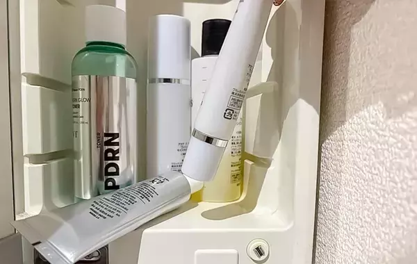 ダイソーで買った『ティーラック』　思わぬ活用法に「もう倒れない」「早くやればよかった」