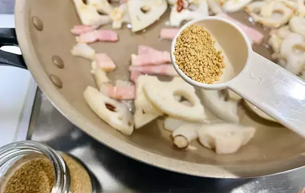 レンコンが使い切れない！そんな時は…？　味の素公式のレシピが子供に大好評