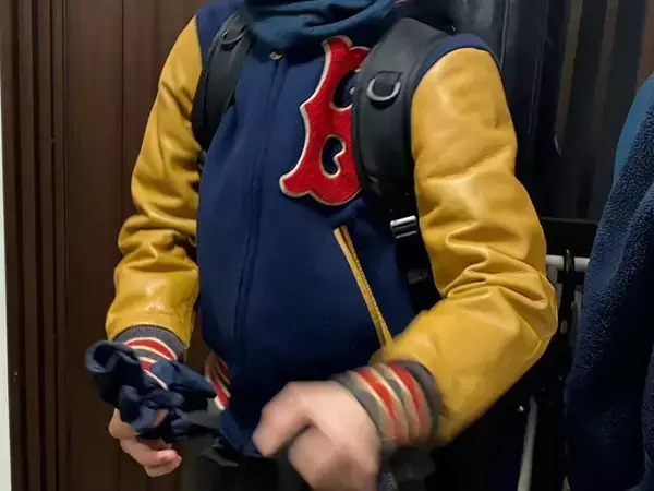 『二十歳の集い』を迎えた息子　同窓会に着て行ったのは…「かっこいい」「いい味が出ている」