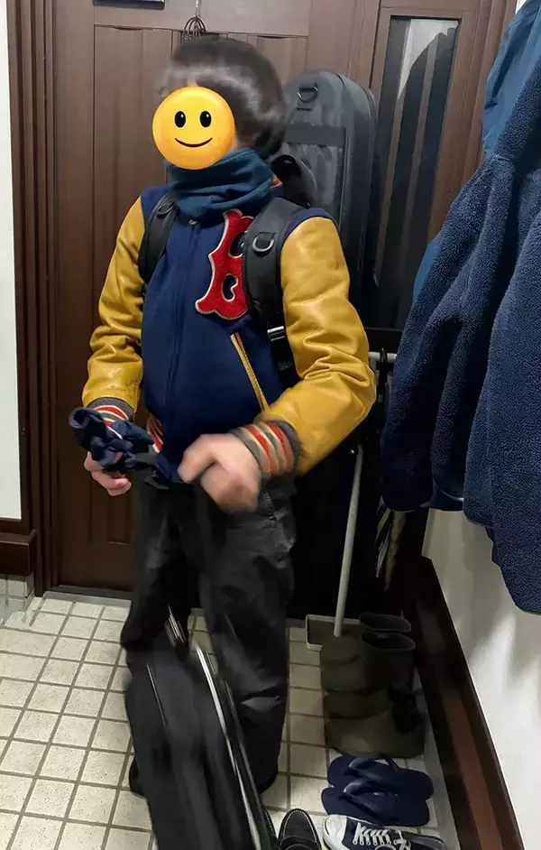 『二十歳の集い』を迎えた息子　同窓会に着て行ったのは…「かっこいい」「いい味が出ている」