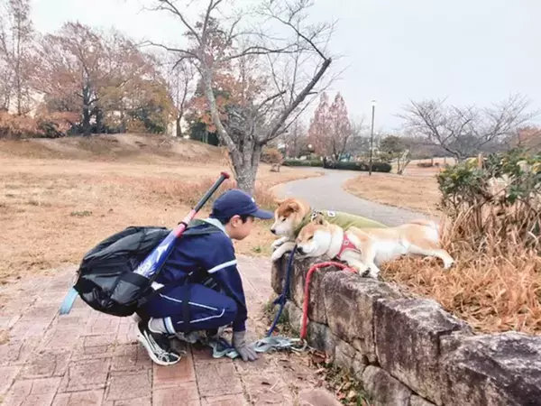 「帰りたくない！」とごねる柴犬　理由が？「笑った」「ほのぼのする」