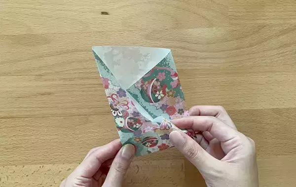ポチ袋、もう買わなくていいかも！　折り紙2枚で本格的な仕上がりに【お札が折れないポチ袋】