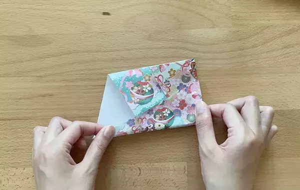 ポチ袋、もう買わなくていいかも！　折り紙2枚で本格的な仕上がりに【お札が折れないポチ袋】