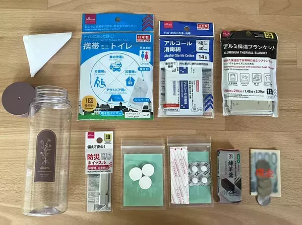 ダイソーの『ドリンクボトル』に入れたのは？　警視庁のアイディアを実際にやってみた