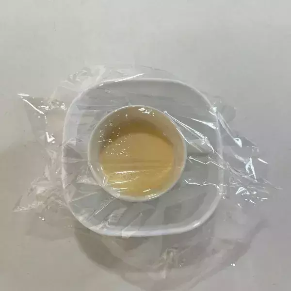 マグカップに材料を入れてチンすると？　完成した『おやつ』に「固めの食感」「最高」