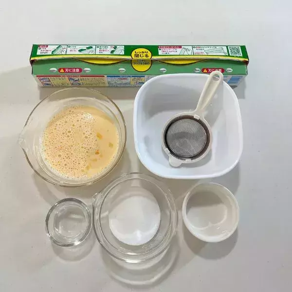 マグカップに材料を入れてチンすると？　完成した『おやつ』に「固めの食感」「最高」