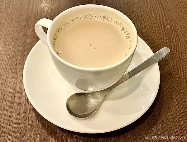 飲食店でミルクティを注文した客、おかわりしたいけど？「分かるな～」「気にしすぎないで！」
