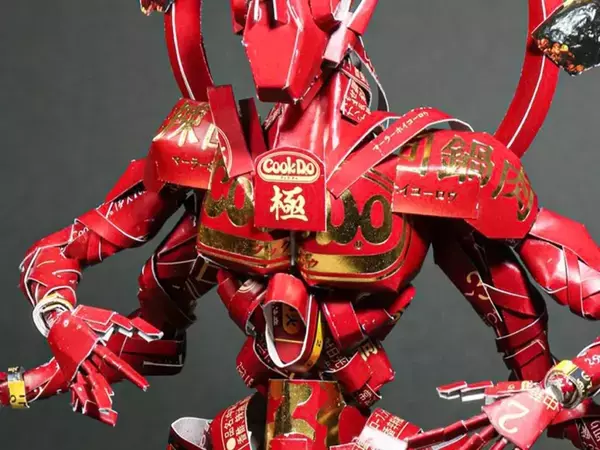 「そうはならんやろ」「本物の天才いた」　クックドゥの空箱を使った『工作』がすごすぎる！