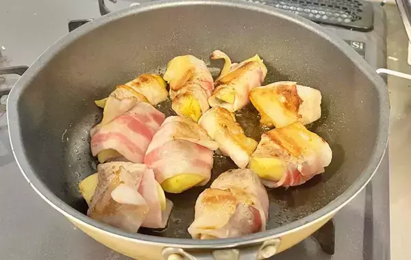 食べた家族「次はいつ作るの？」　豚バラでくるくる巻いた『具材』にビックリ！