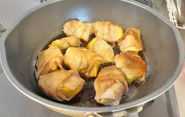 食べた家族「次はいつ作るの？」　豚バラでくるくる巻いた『具材』にビックリ！