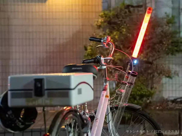 「酔っ払いが寝込んでる」と通報　駅前に広がる光景に、警察官が思わず二度見