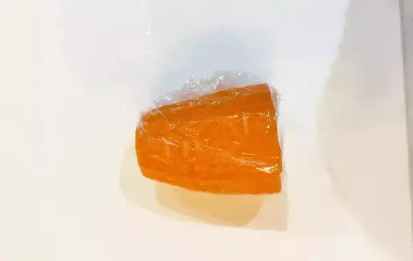 子供が「なんか出てきた！」と叫んだ　ハンバーグから出てきたのは…？