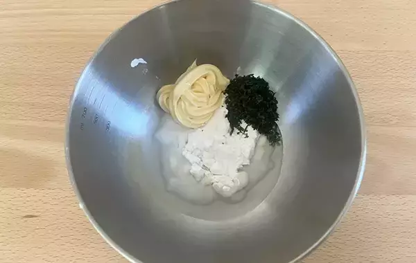 余ったカマボコを消費！　マヨネーズを使った“手抜きおかず”に箸が止まらない【簡単レシピ】