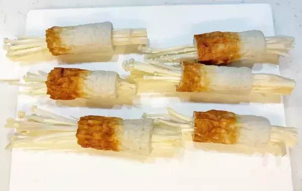 新しい食べ方見つけた！　ちくわに詰めたのは…「もっと作ればよかった」