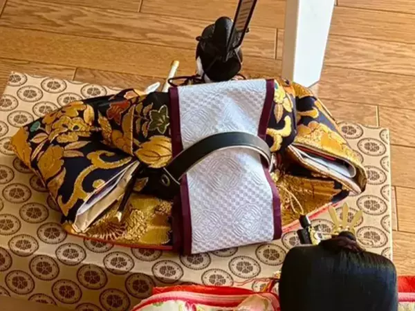 ひな人形が置けないワケ　邪魔をしていたのは…「めちゃくちゃ笑った」「豪快だなぁ」