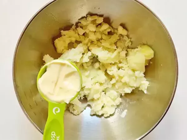 食べた夫が「おかわりある？」　ポテトサラダの新しい食べ方