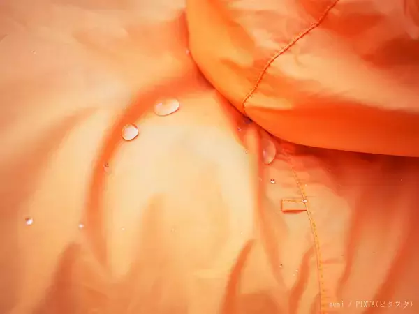 水弾きするアウター　ユニクロが教える！性能を維持する「おすすめの手入れ方法」