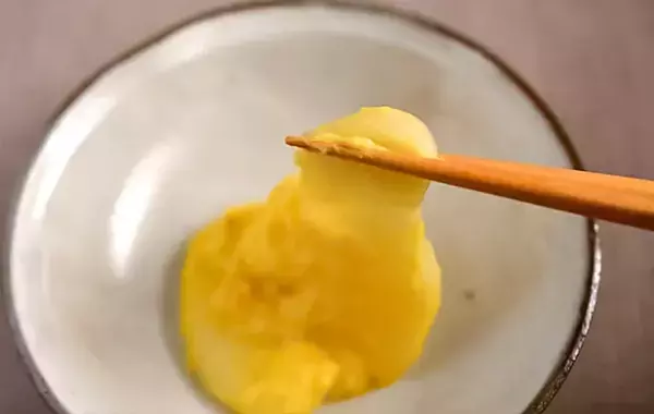 この手があったか！　管理栄養士が教える『簡単おやつ』　餅と和えたのは…？