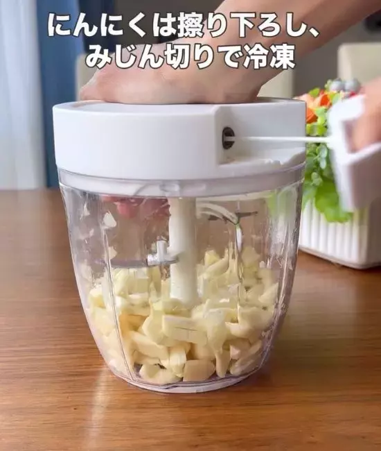 冷凍したら逆に便利だった！　野菜保存の意外な正解9選に「知らないと損」