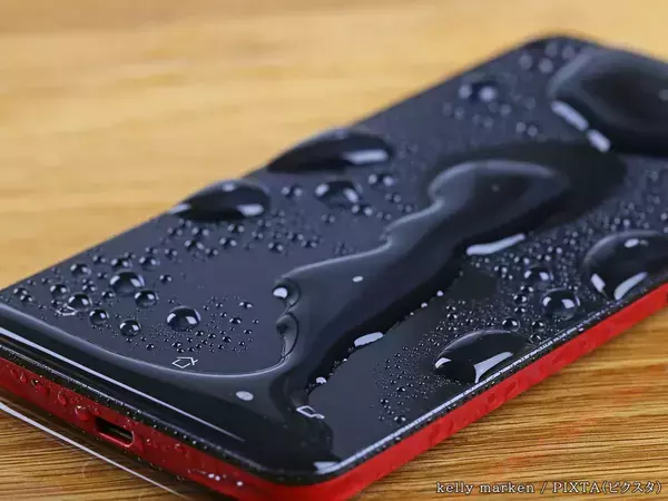 防水機能のスマホなら水濡れしても、そのままで大丈夫？　ソニーが回答