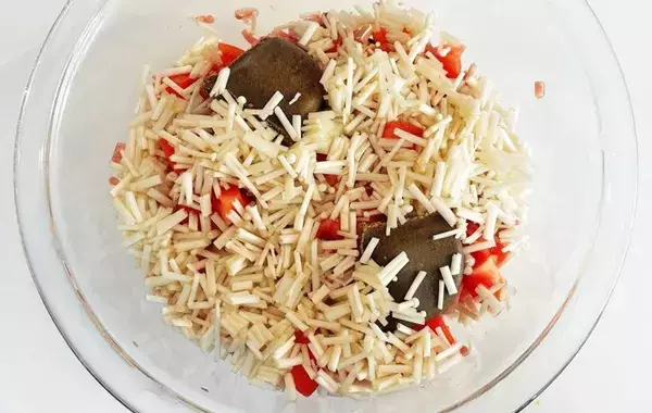 カレーの鍋、洗いたくない！　ハウス食品のアイデアに「なんて時短」「コクも出た」