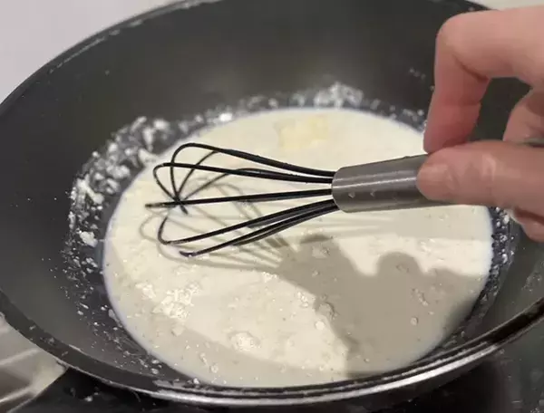 「え、これだけでいいの？」　面倒なホワイトソース作り、元調理師が教える『裏ワザ』に驚き！