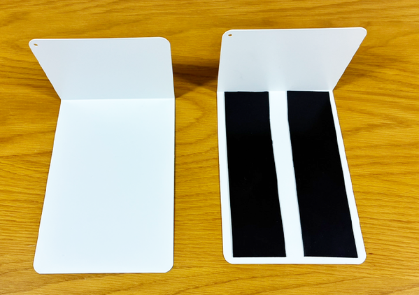 テーブルの上がスッキリ！　ブックエンドを『コの字』に重ねると…「何これ、有能すぎる！」