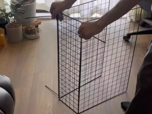 100均のパネルとネットを繋ぐと？　意外な使い道に「この発想はなかった！」