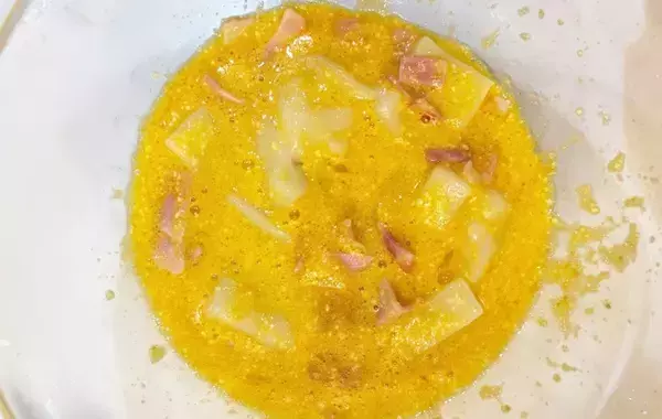 「今まで見たことない」「息子が感激」　餅とレンチンした『材料』は…？