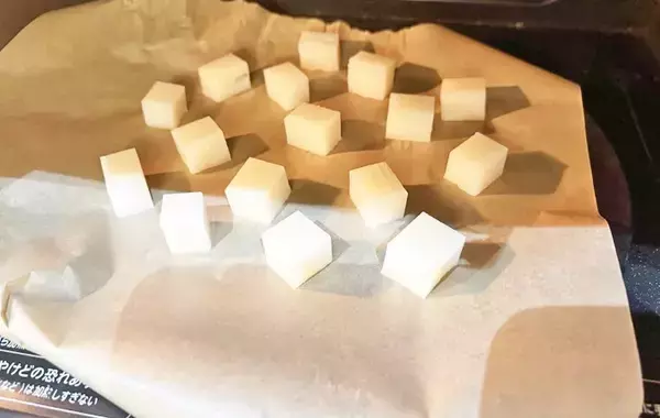 餅をレンチンで膨らませて…？　材料2つだけ！簡単おやつに「もっと食べたい！」