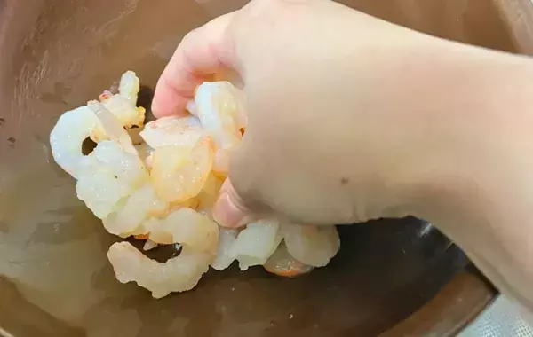 マヨネーズに隠し味を混ぜると絶品！　ブロッコリーとえびで「デパ地下風おかずになった」