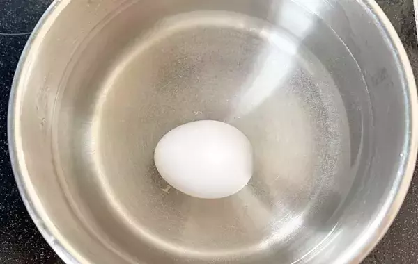 めんつゆの代わりに使ったのは…？　そばの意外な食べ方に「新鮮！」