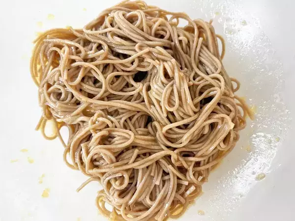 めんつゆは使いません　そばの『意外な味付け』に「週３これでいいかも」