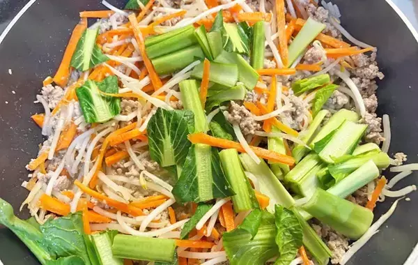 高校生息子「明日の弁当これにして」　味つけ1つの簡単どんぶりが家族に大好評！