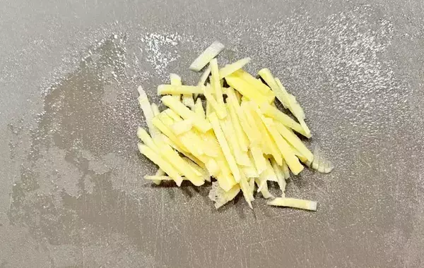 夫と息子が無言でおかわり！　ショウガを入れて作ったのが…？「食欲がわいてくる！」