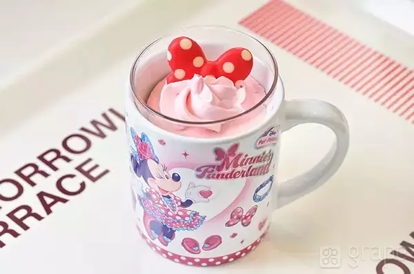 ディズニーランドで『デザート』を注文すると…　一緒に買える限定カップが反則級！【販売店舗リスト】
