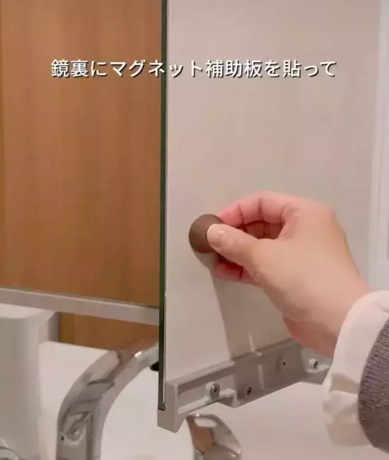 まだコップに立ててる？　歯ブラシの新しい収納法に「カビ知らず」「頭いい」