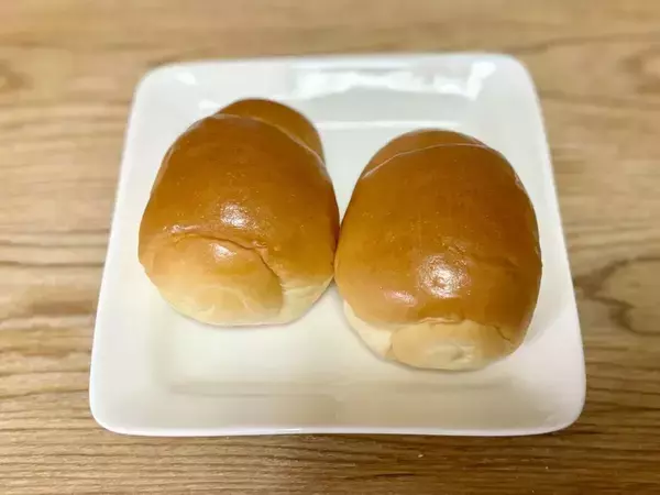 ロールパンを『裏返し』て焼くと？　試した結果に「めっちゃ便利」「最高だった」