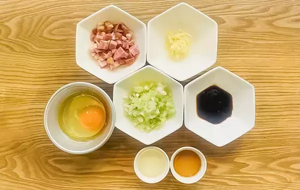 大事なのは火力でも油でもない！　元調理師が教える、パラパラチャーハン作りのポイント