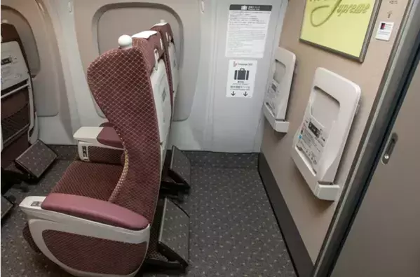 「自分が予約したのに…」　新幹線の荷物スペース、見知らぬ荷物があった時は…？